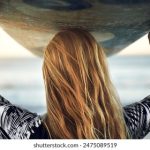 汤姆叔叔的小屋电影:揭示种族歧视与人性光辉的经典之作 4yrwi